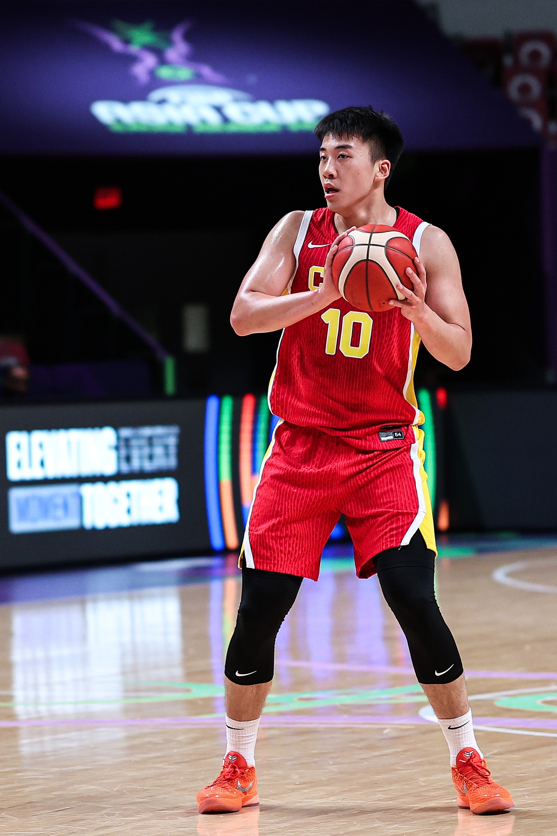 华体会体育中国官方网-媒体人：王俊杰值得更多尊重&amp;他是青少年的榜样 踏实打球&amp;无花边